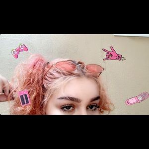 Meet your Posher, Santana